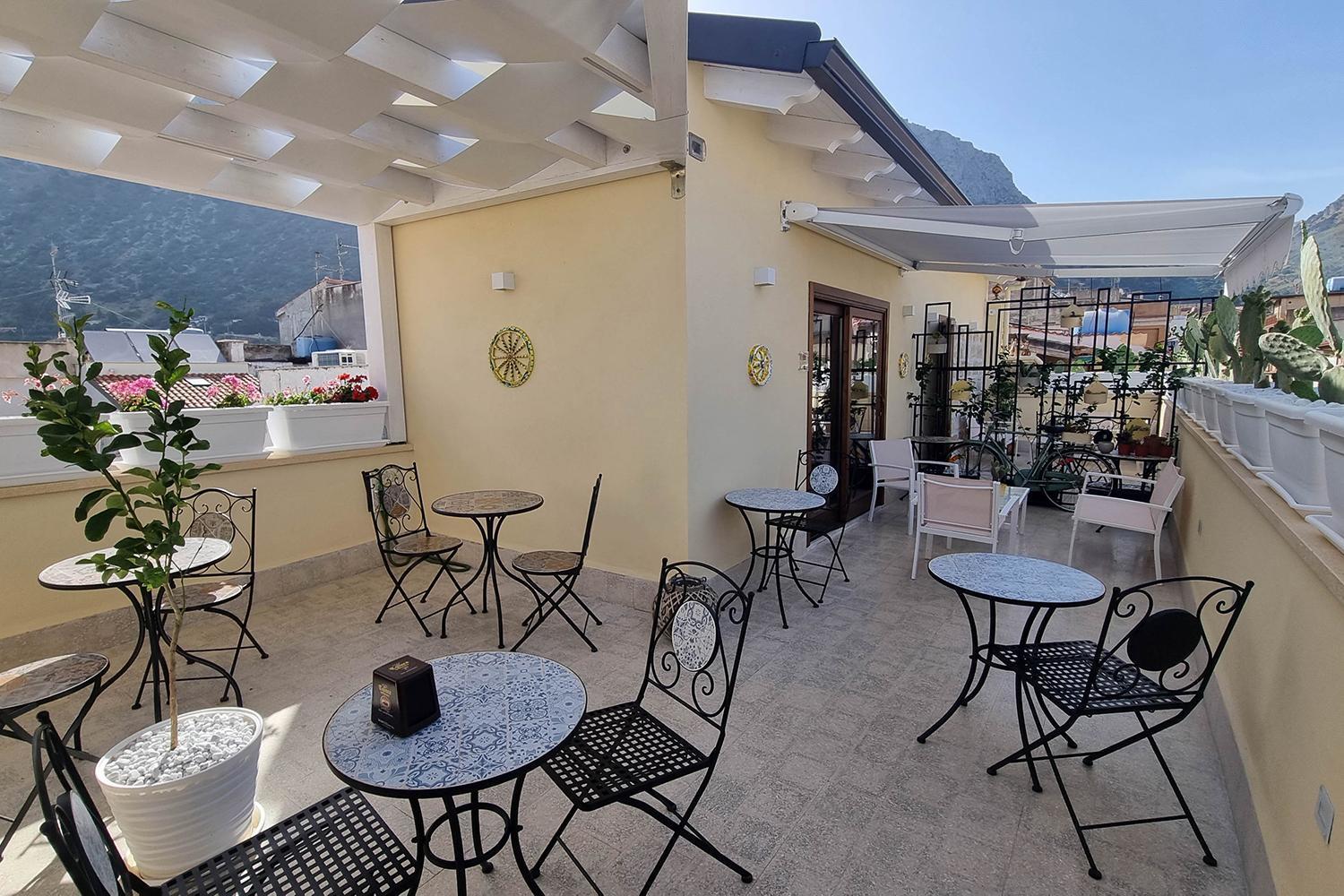 Bed and Breakfast Le Tre Ninfe Cinisi Exterior foto